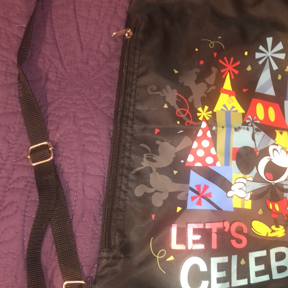 Disney Mickey Draw String Back Pack - Picture 4 of 9
